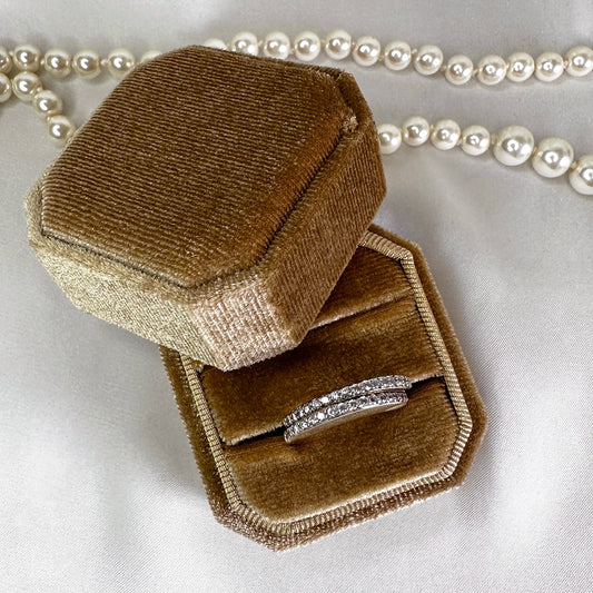 Vintage twisted 925 silver ring with pavé zirconia setting – size 16.25 | 51