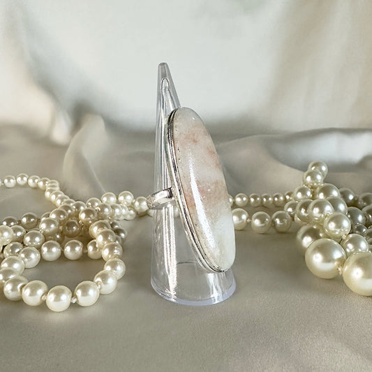 Silver statement ring with oval scolecite stone - size 17.25 | 54