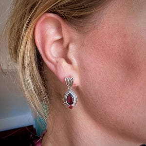 Vintage oorbellen rood granaat edelsteen
